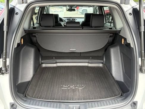 Used 2022 Honda CR-V Touring image 14