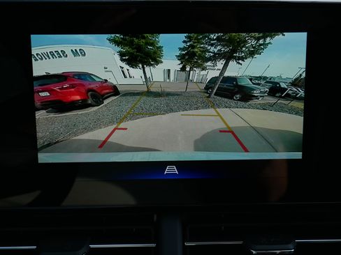 New 2026 Chevrolet Trax LT w/ Driver Confidence Package image 10