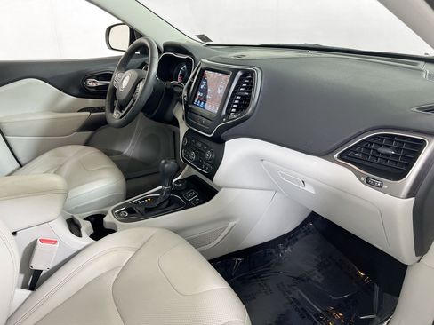 Used 2022 Jeep Cherokee Latitude Lux image 27