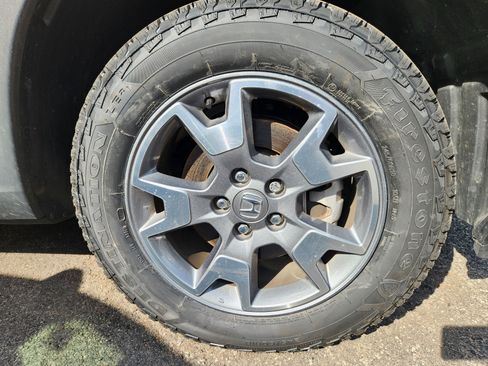 Used 2023 Honda Passport TrailSport image 5
