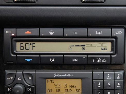 Used 2002 Mercedes-Benz SL 500 image 87