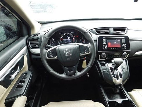 Used 2018 Honda CR-V LX image 12