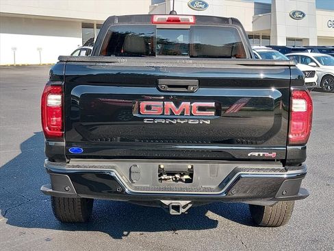 Used 2024 GMC Canyon AT4 w/ Technology Package AWD/4WD image 5