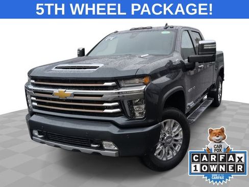 Used 2020 Chevrolet Silverado 2500 High Country w/ Technology Package AWD/4WD image 1