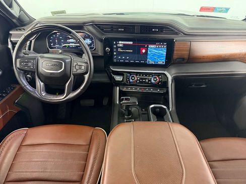 Used 2024 GMC Sierra 1500 Denali Ultimate AWD/4WD image 13
