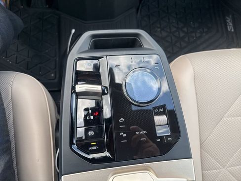 Used 2024 BMW iX xDrive50 w/ Sport Package image 12