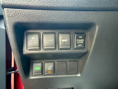 Used 2016 Nissan Rogue SV w/ SV Premium Package FWD image 24