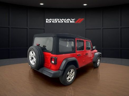 Used 2021 Jeep Wrangler Unlimited Sport image 3