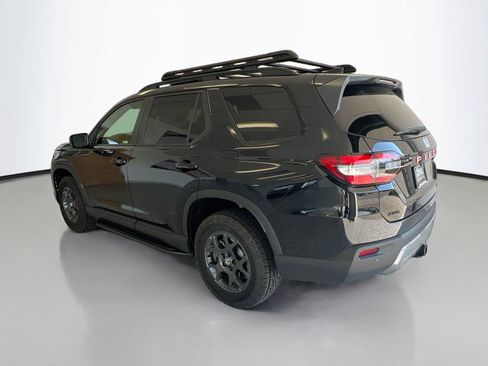 New 2026 Honda Pilot TrailSport image 10