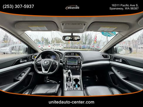 Used 2017 Nissan Maxima 3.5 SV image 17
