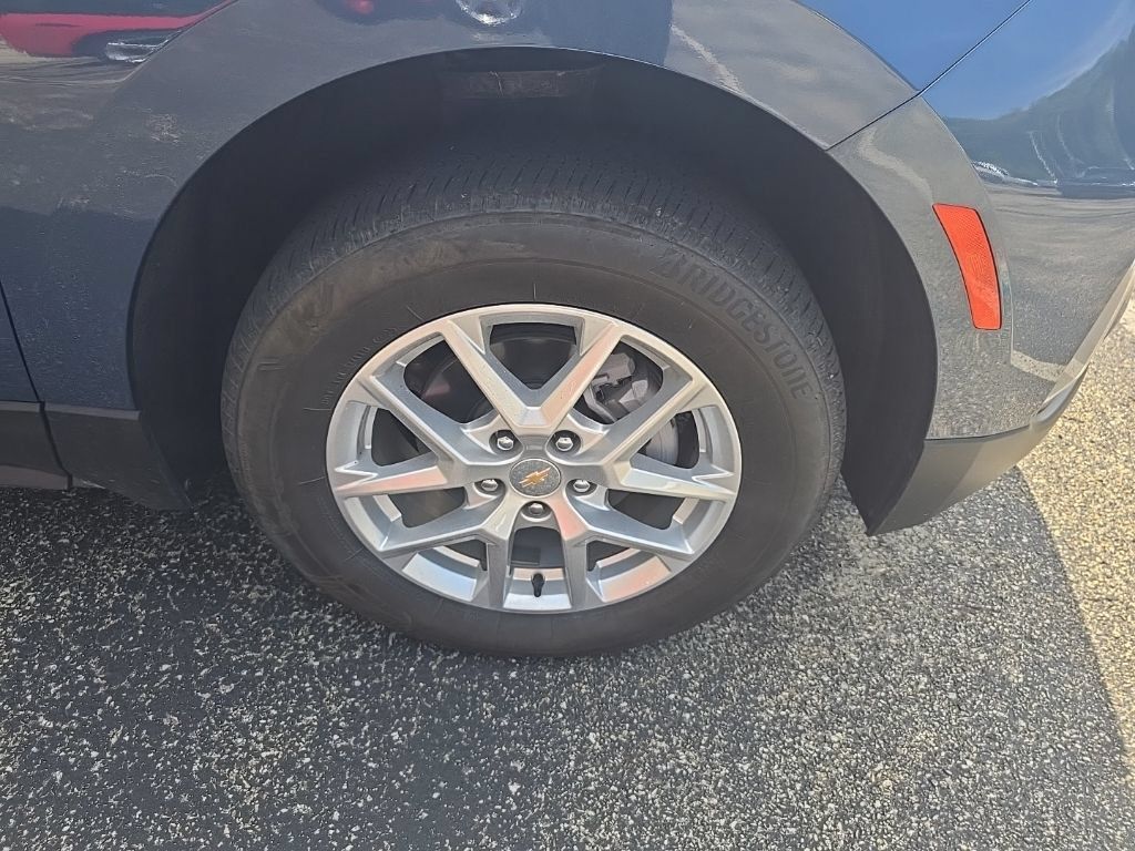 Certified 2024 Chevrolet Equinox LT AWD/4WD image 8