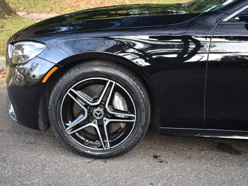 Used 2021 Mercedes-Benz E 350 4MATIC Sedan image 44