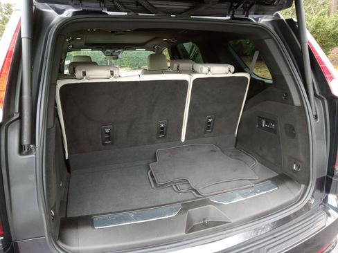 Used 2023 Cadillac Escalade Sport w/ Touring Package image 28