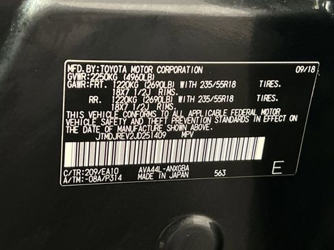 Used 2018 Toyota RAV4 Limited image 30