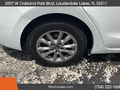 Used 2016 MAZDA MAZDA3 i Grand Touring FWD image 14