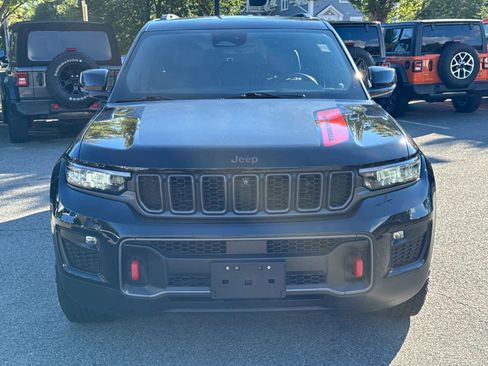 Used 2022 Jeep Grand Cherokee Trailhawk image 39