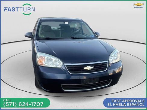 Used 2007 Chevrolet Malibu LS w/ Enhanced Safety Package FWD image 2