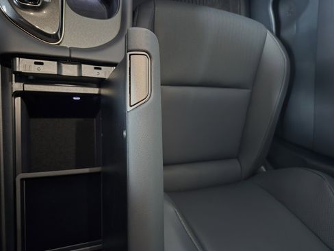 New 2026 Toyota Crown Signia image 33