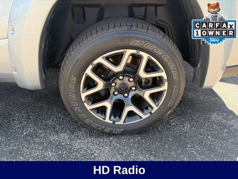 Used 2025 RAM 1500 Laramie w/ Sport Appearance Package AWD/4WD image 10