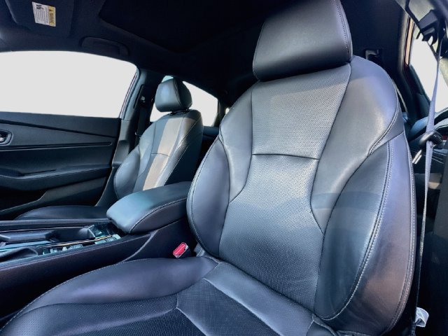Used 2023 Honda Accord Sport image 17