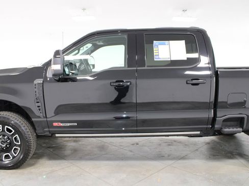 Certified 2025 Ford F350 Platinum image 6