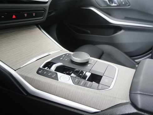 Used 2026 BMW 330i Sedan RWD image 23