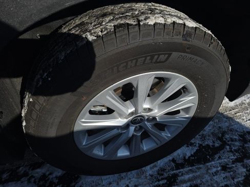 Used 2025 Toyota Grand Highlander XLE image 9