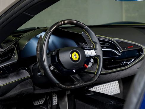 Used 2023 Ferrari SF90 Spider AWD/4WD image 13