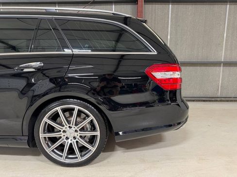 Used 2012 Mercedes-Benz E 63 AMG Wagon image 30
