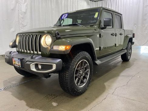 Used 2022 Jeep Gladiator Overland w/ Popular Equipment Package image 24