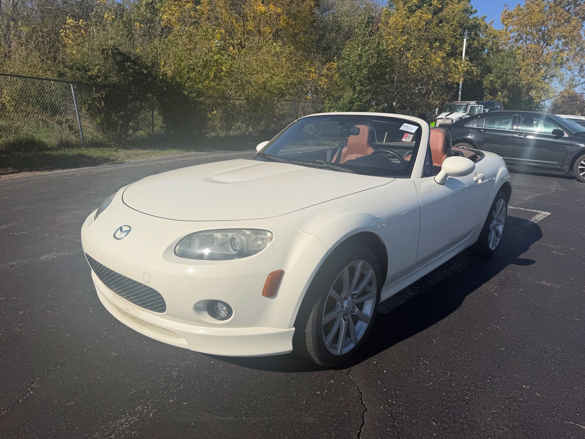 Used 2007 MAZDA MX-5 Miata Grand Touring RWD image 11
