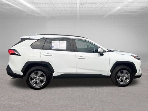 Used 2023 Toyota RAV4 XLE AWD/4WD image 13