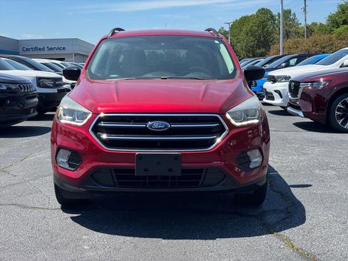 Used 2017 Ford Escape SE w/ SE Sport Appearance Package AWD/4WD image 8