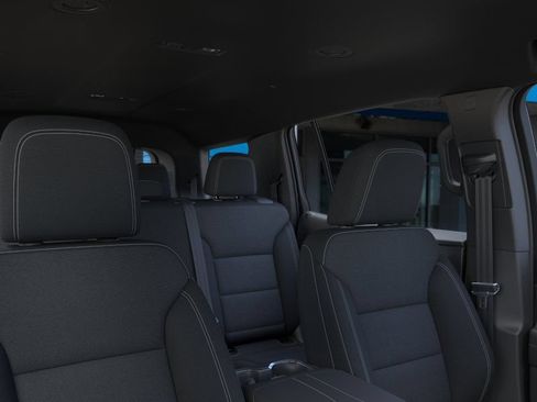 New 2027 Chevrolet Traverse LT FWD image 24
