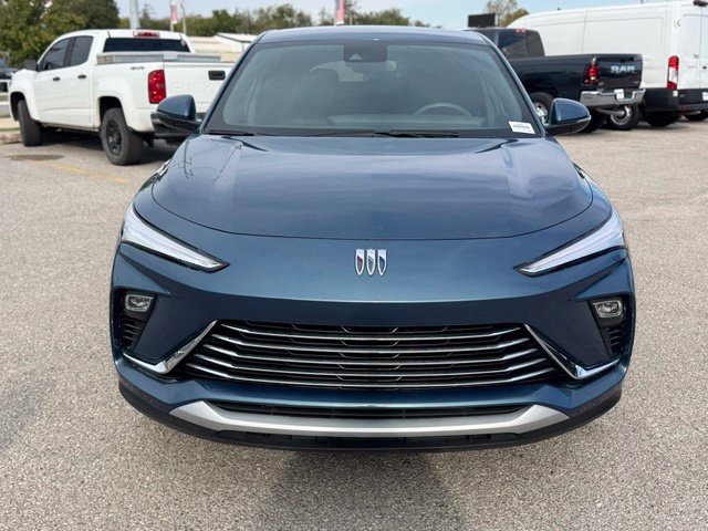 Used 2026 Buick Envista Preferred FWD image 2