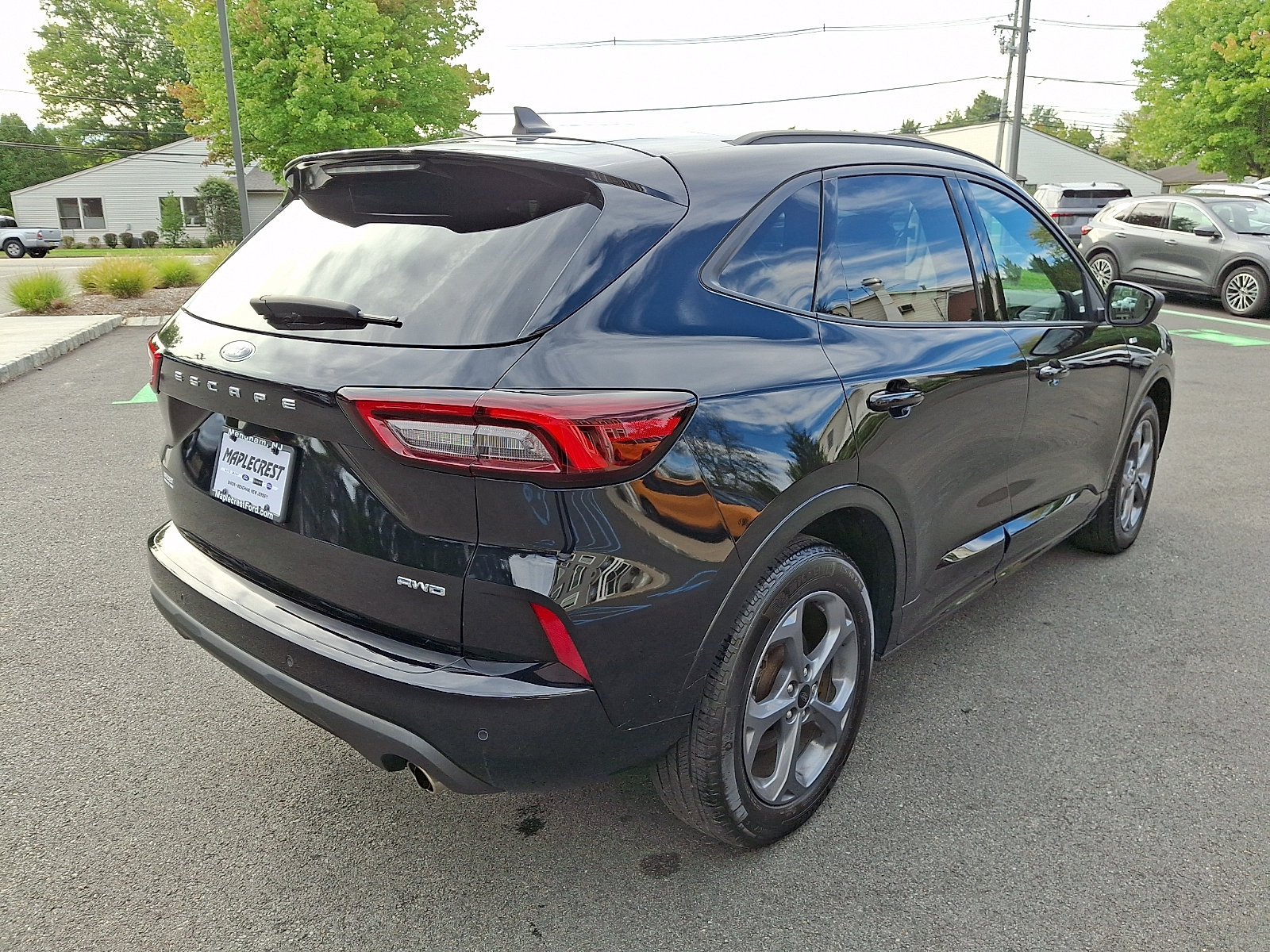 Used 2023 Ford Escape ST-Line w/ Tech Pack #1 AWD/4WD image 5