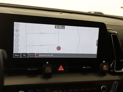 Certified 2024 Kia Sportage SX image 8