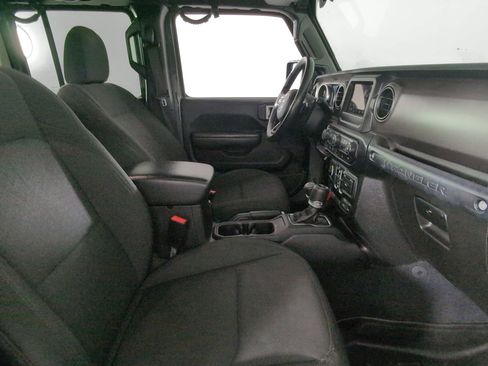 Used 2019 Jeep Wrangler Unlimited Sport S image 23