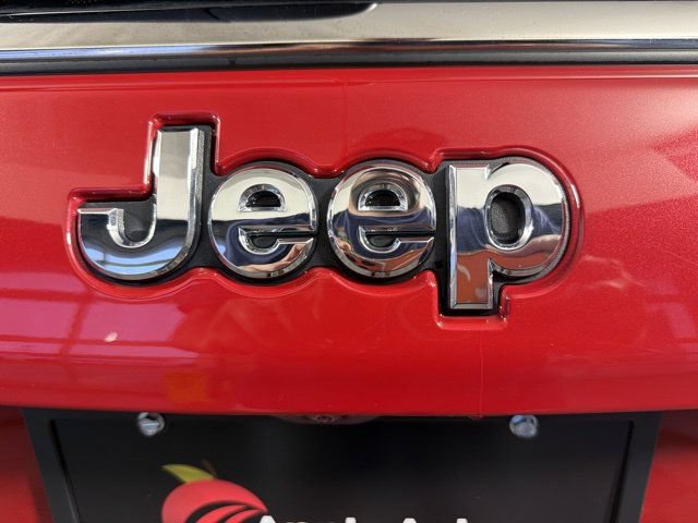 Certified 2024 Jeep Compass Limited AWD/4WD image 8
