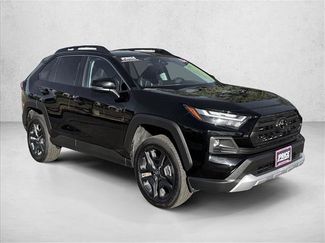 Used 2024 Toyota RAV4 Adventure video 3