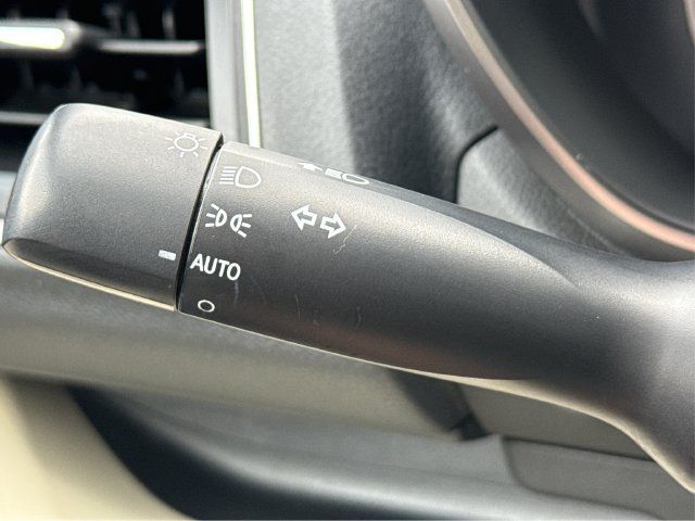 Used 2019 Subaru Ascent Premium w/ Popular Package #3 AWD/4WD image 19