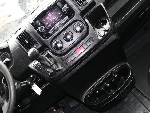 Used 2021 RAM ProMaster 2500 image 23