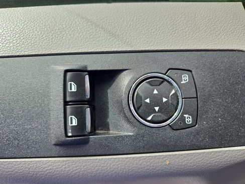 Used 2018 Ford F550 4x4 Regular Cab Super Duty image 11