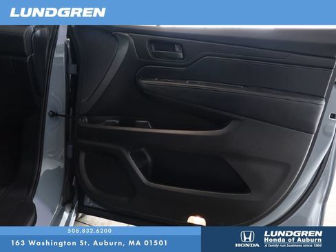 Used 2025 Honda Odyssey Sport-L image 16