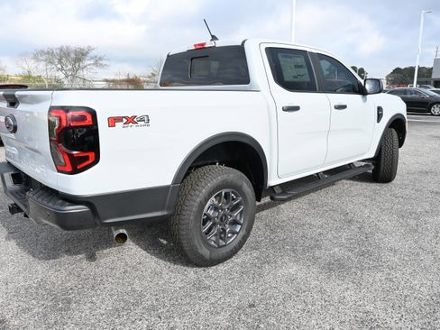New 2026 Ford Ranger XLT w/ Equipment Group 301A High AWD/4WD image 3