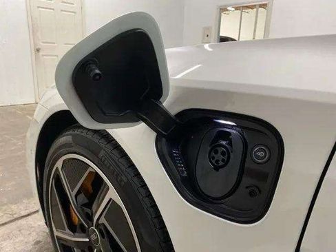 Used 2023 Audi RS e-tron GT w/ Carbon Performance Package image 99