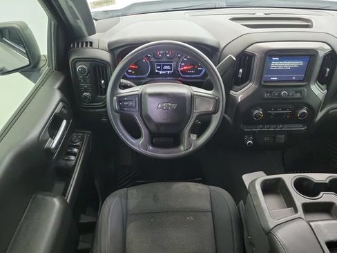 Used 2019 Chevrolet Silverado 1500 Custom Trail Boss w/ Custom Convenience Package AWD/4WD image 15