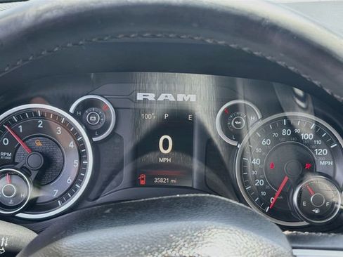 Used 2019 RAM 1500 Big Horn AWD/4WD image 11