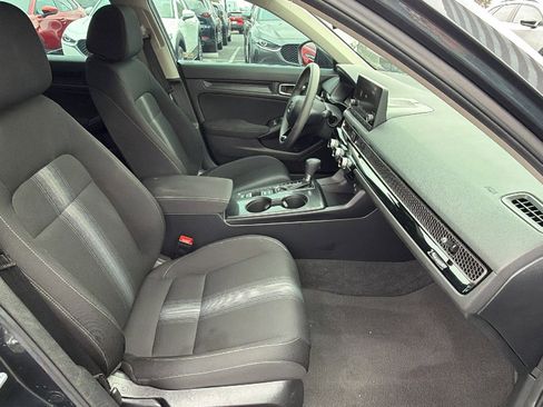 Used 2023 Honda Civic LX image 35