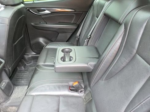 Used 2021 Buick Envision Essence w/ Sport Touring Package AWD/4WD image 29